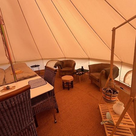 Lango Fjord Glamping Nr 2 Hotel นากสกอฟ ภายนอก รูปภาพ