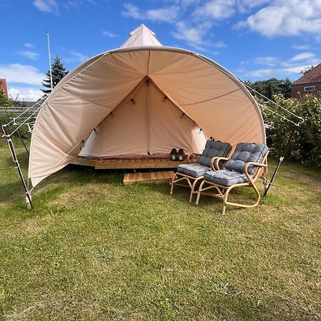 Lango Fjord Glamping Nr 2 Hotel นากสกอฟ ภายนอก รูปภาพ